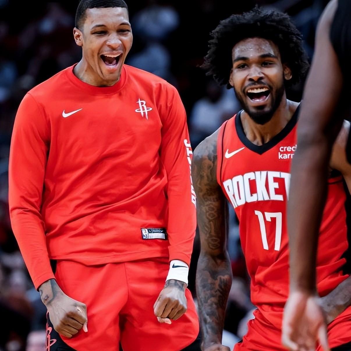 火箭队主力球员恢复伤愈，复出表现抢眼助球队取胜的简单介绍