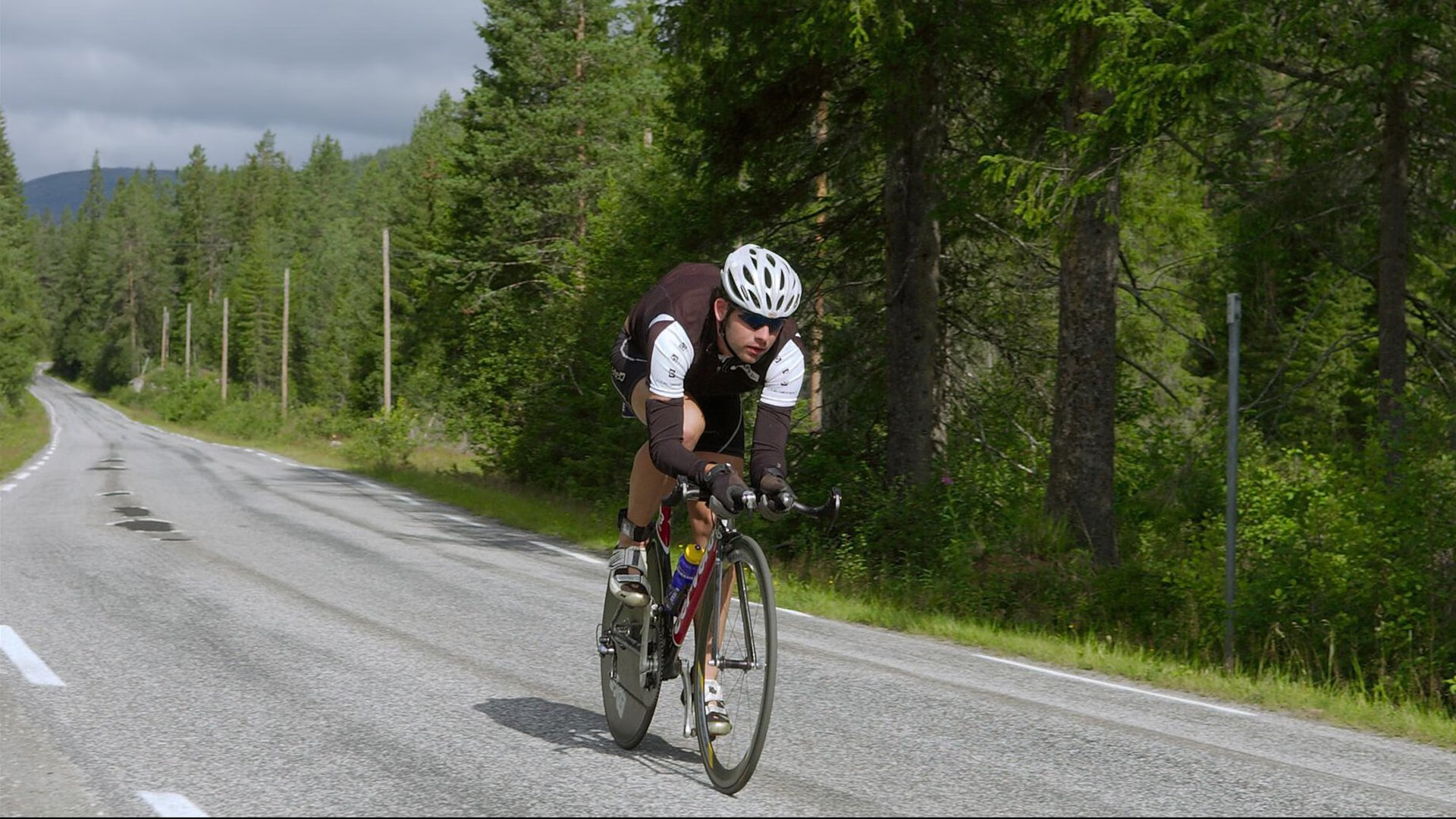 巴尔韦德中场爆发定乾坤，巴西战术革新力克荷兰挺进决赛